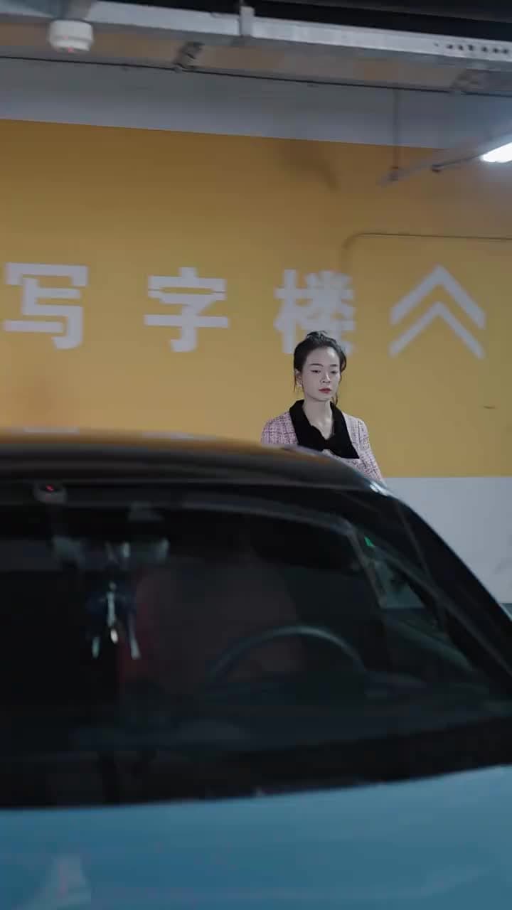夫人太撩人,傅總淪陷了 - Episode 82