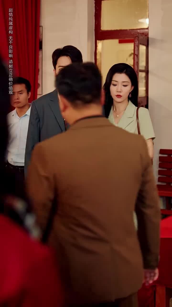 重生八零：廠長妻子將我開除 - Episode 42