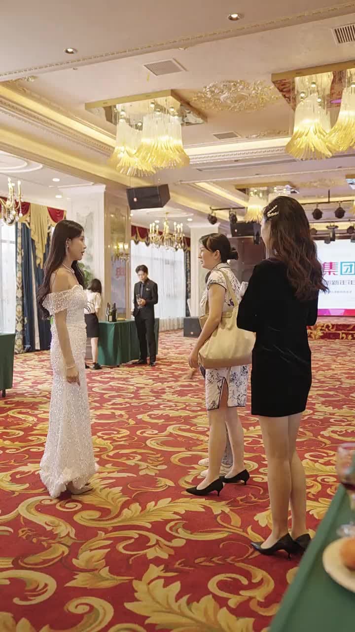 女總裁竟是保潔員 - Episode 64