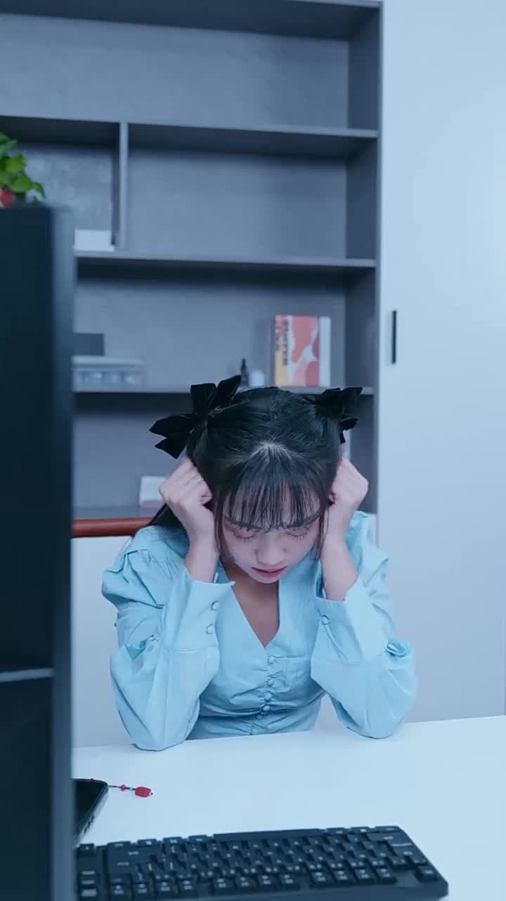 淩總別虐了,桑小姐又孕吐了 - Episode 64