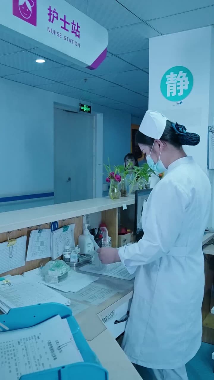 淩總別虐了,桑小姐又孕吐了 - Episode 65