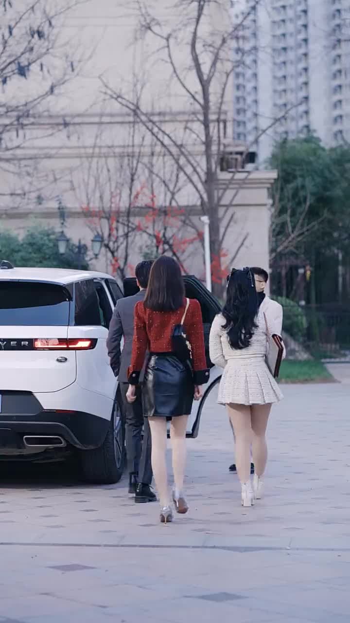 全世界都以為我愛他 - Episode 8