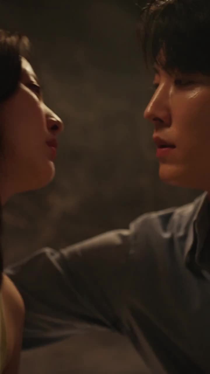The Most Painful Kiss in the World - Episode 40