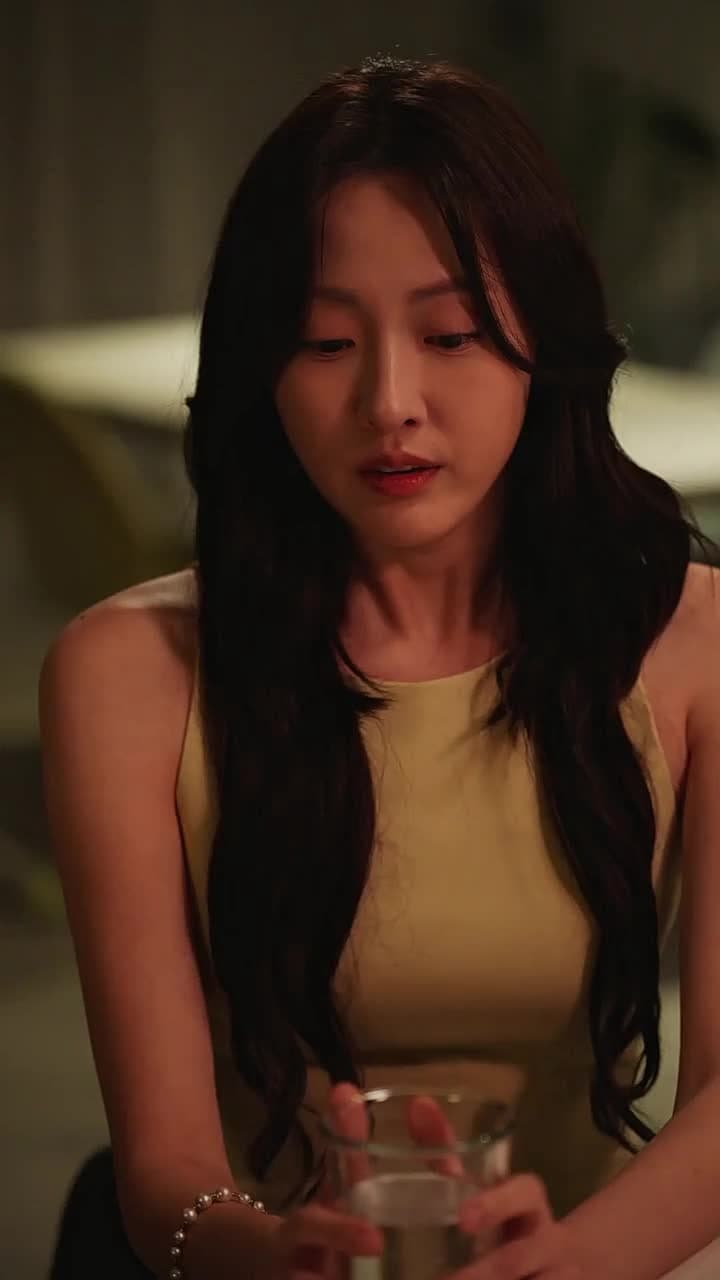 The Most Painful Kiss in the World - Episode 39