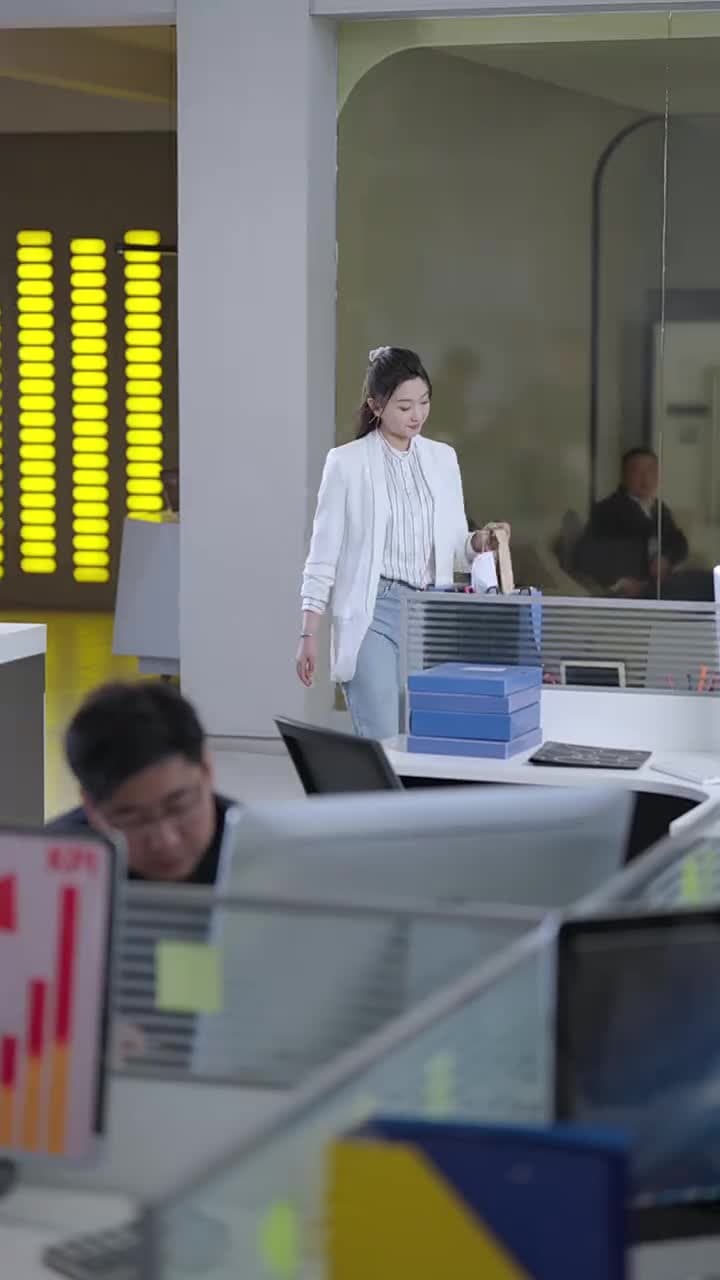 閃婚後,發現神秘老公是上司 - Episode 64