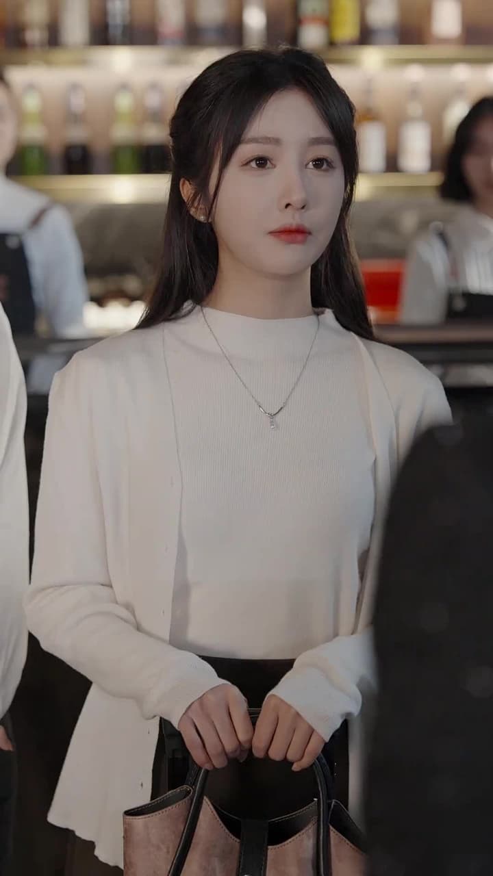 恰似驕陽白月卿 - Episode 14