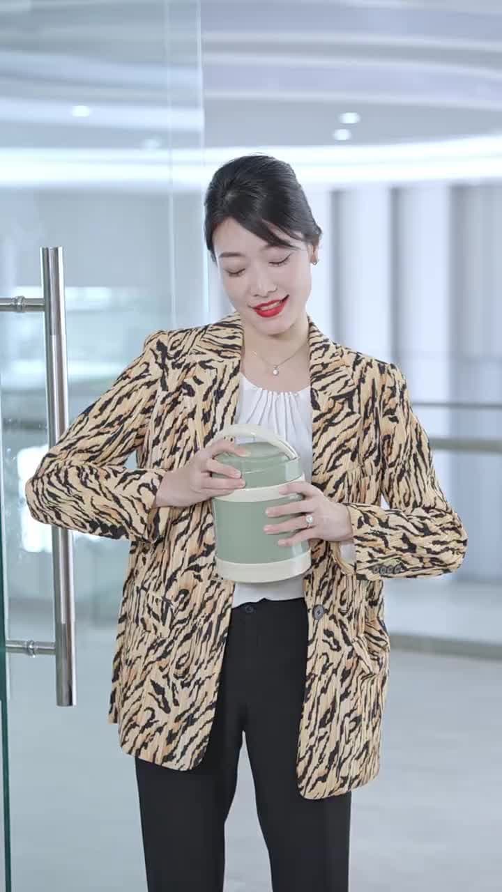 閃婚後,發現神秘老公是上司 - Episode 40