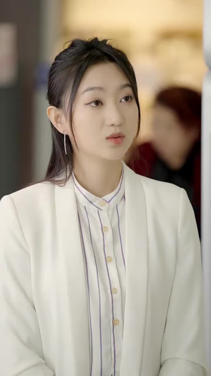 閃婚後,發現神秘老公是上司 - Episode 71