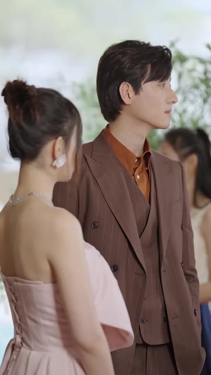 閃婚後,發現神秘老公是上司 - Episode 73