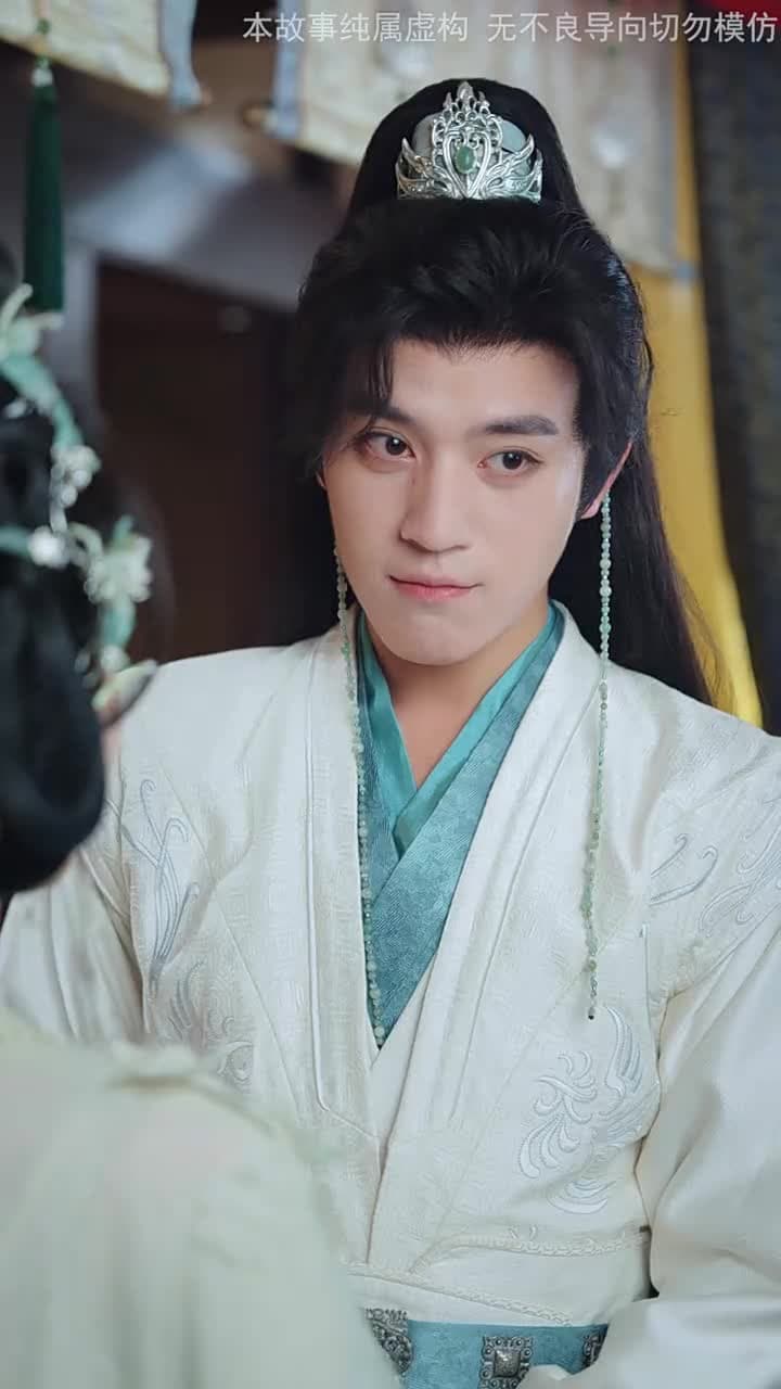 三個竹馬棄娶,我轉身嫁太子 - Episode 28