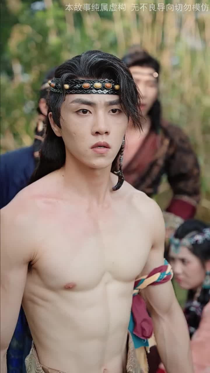 三個竹馬棄娶,我轉身嫁太子 - Episode 13
