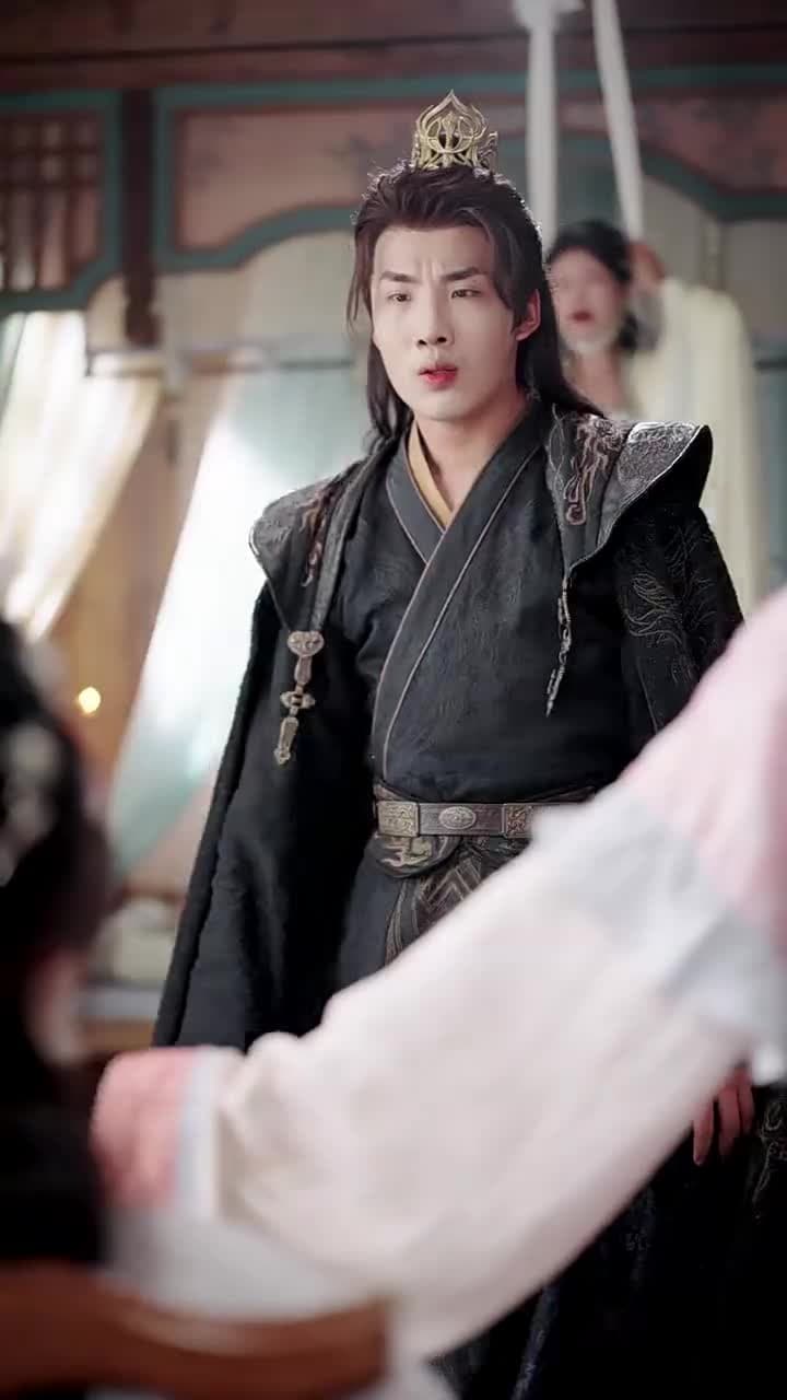 邪王追妻:狂妃很囂張 - Episode 4