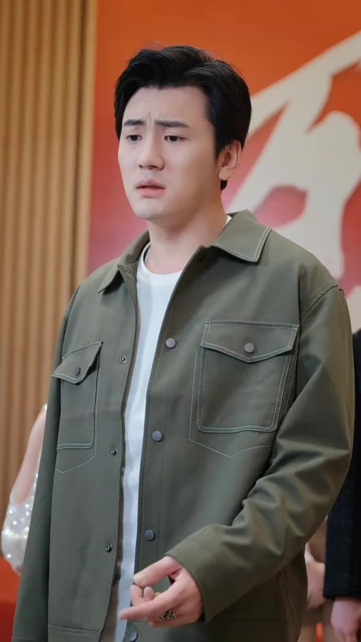 Wenn der Gottkaiser erwacht - Episode 13