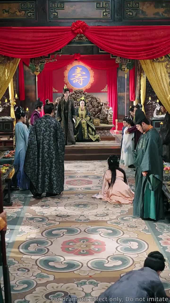 From Dust to Queen - Episode 13