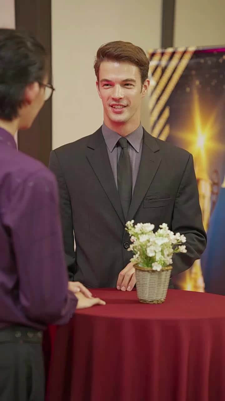 Ẩn Nấp - Episode 90
