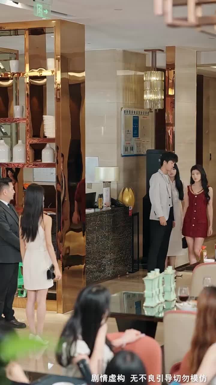 舊情散盡輕若雪 - Episode 10