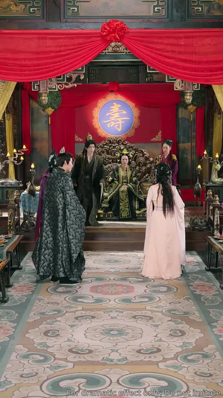 From Dust to Queen - Episode 19