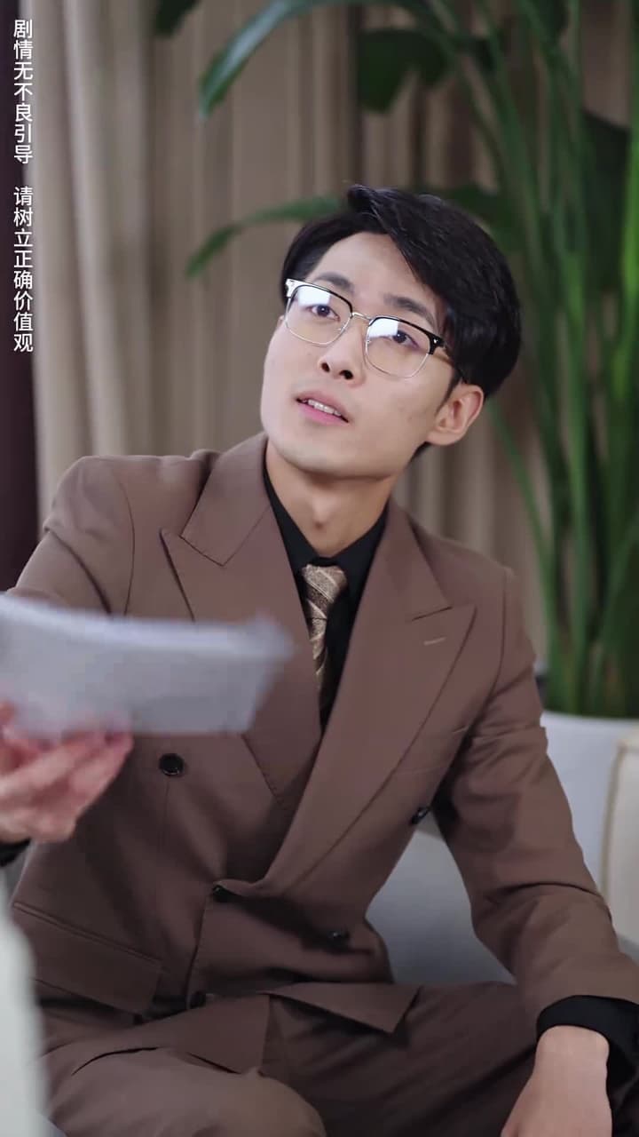分手後,渣男跪求復合 - Episode 4