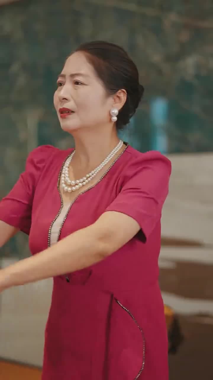 [吹替]離婚後、金持ちの孫娘になった - Episode 48