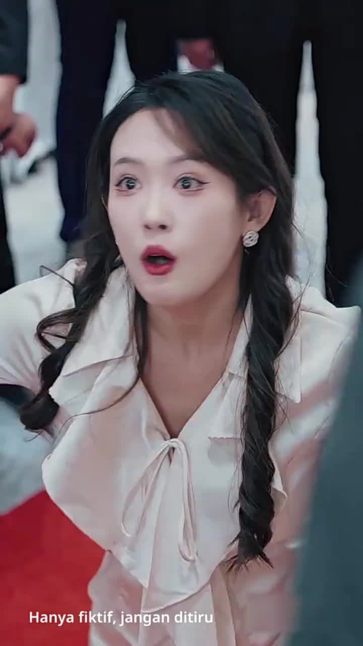 [Dubbing] Putri Kaya Menggemparkan Pesta - Episode 28