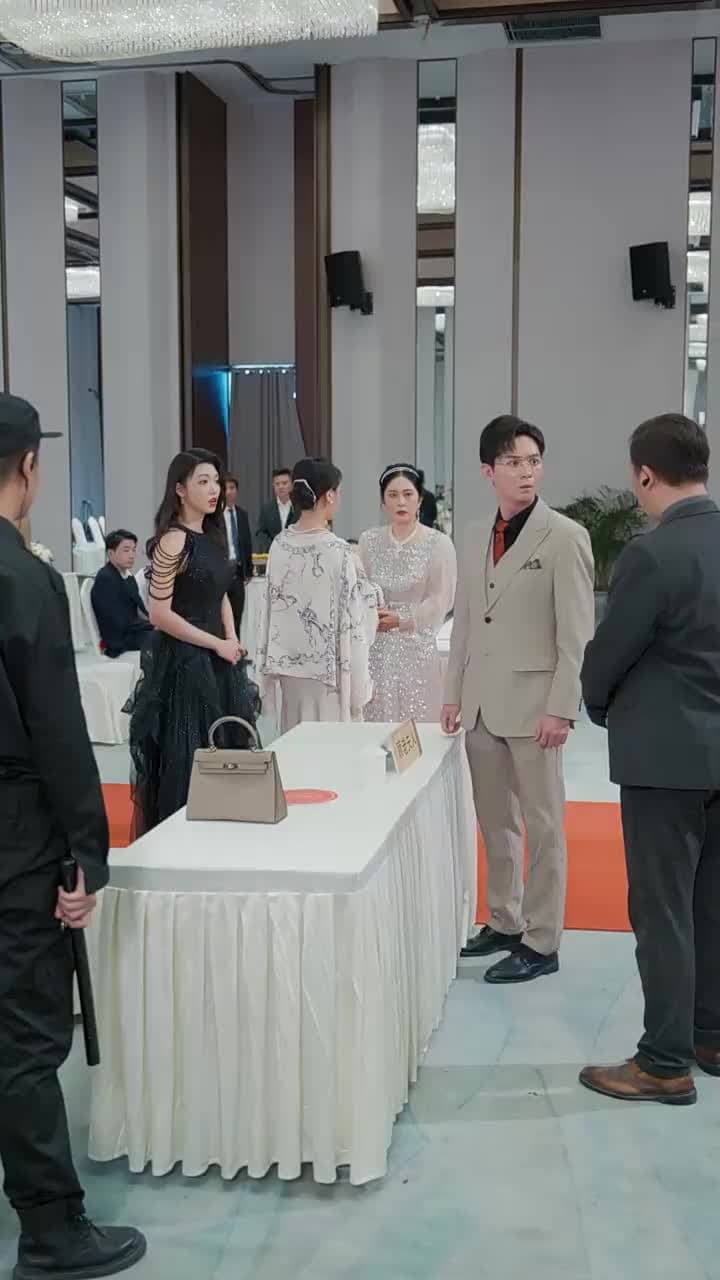 Queen of Taming Defiance - Episode 34