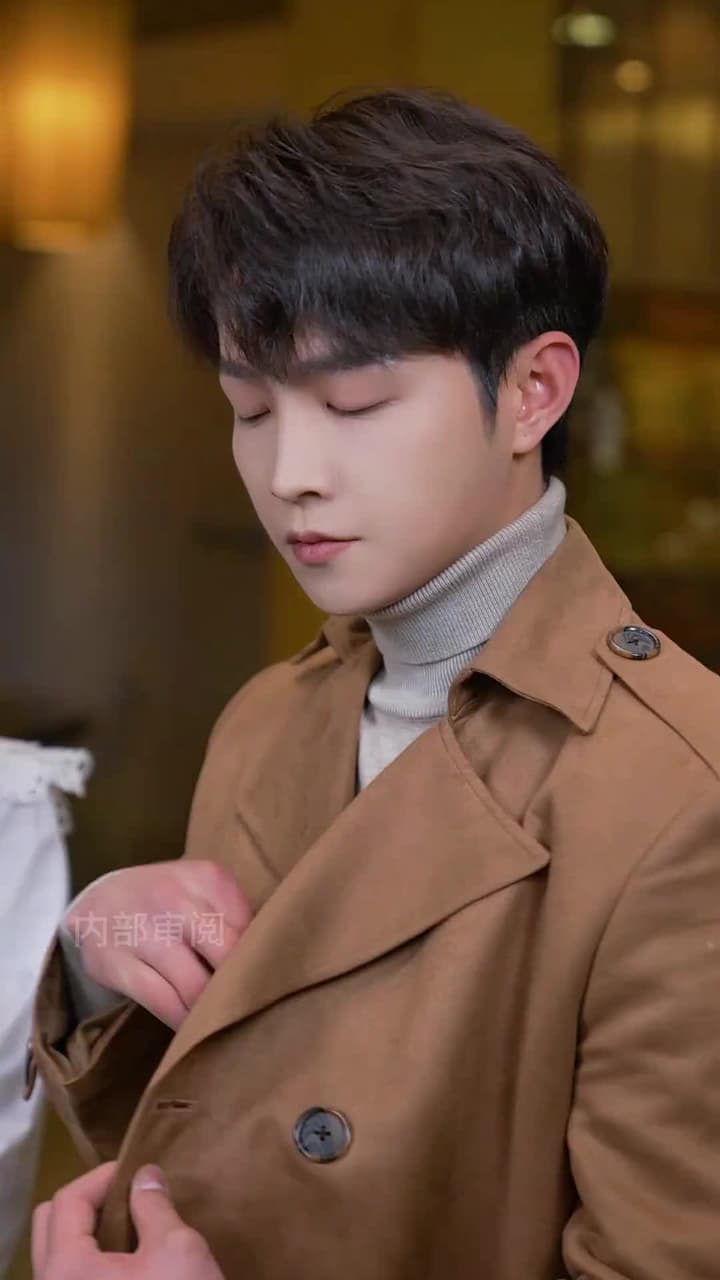 離婚後,萌寶和三個大佬哥哥寵翻我 - Episode 8