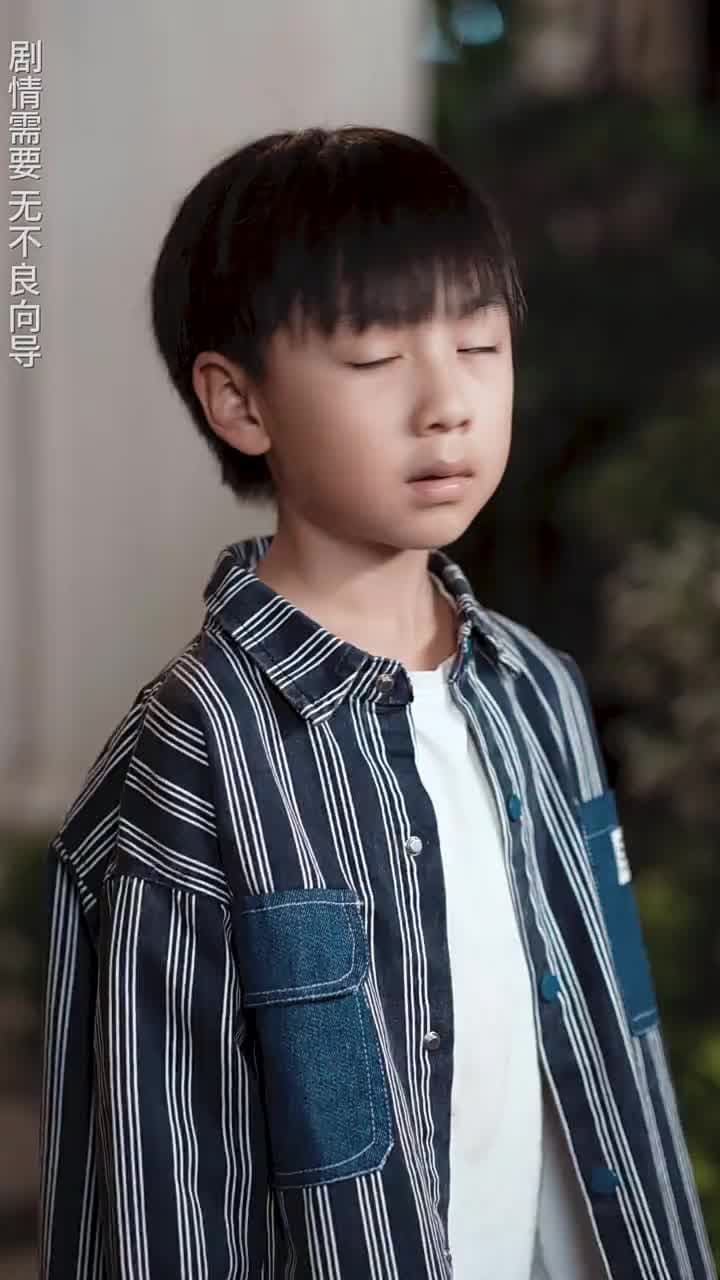 出獄後大佬媽咪颯爆全球 - Episode 32