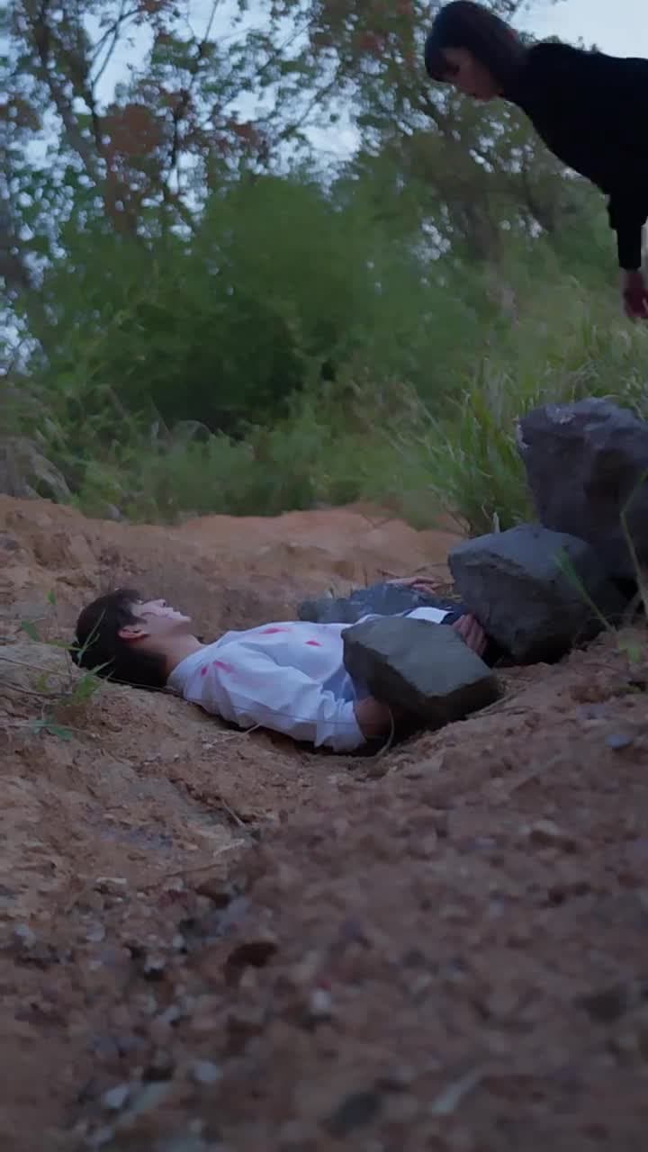 彎刀劃破紅玫瑰 - Episode 8