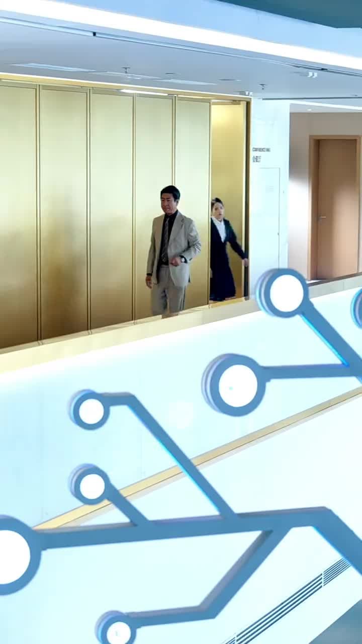 虛僞的代價(我掏出老人機,大小姐舍友破防了) - Episode 43