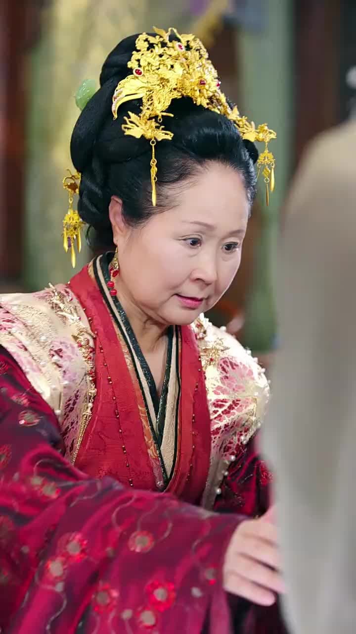 Crown of Love and Retribution - Episode 52