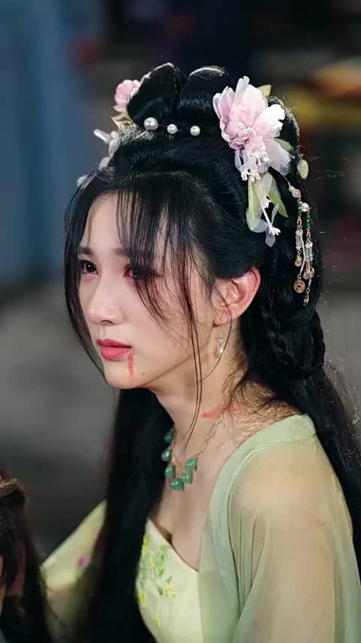 Crown of Love and Retribution - Episode 12