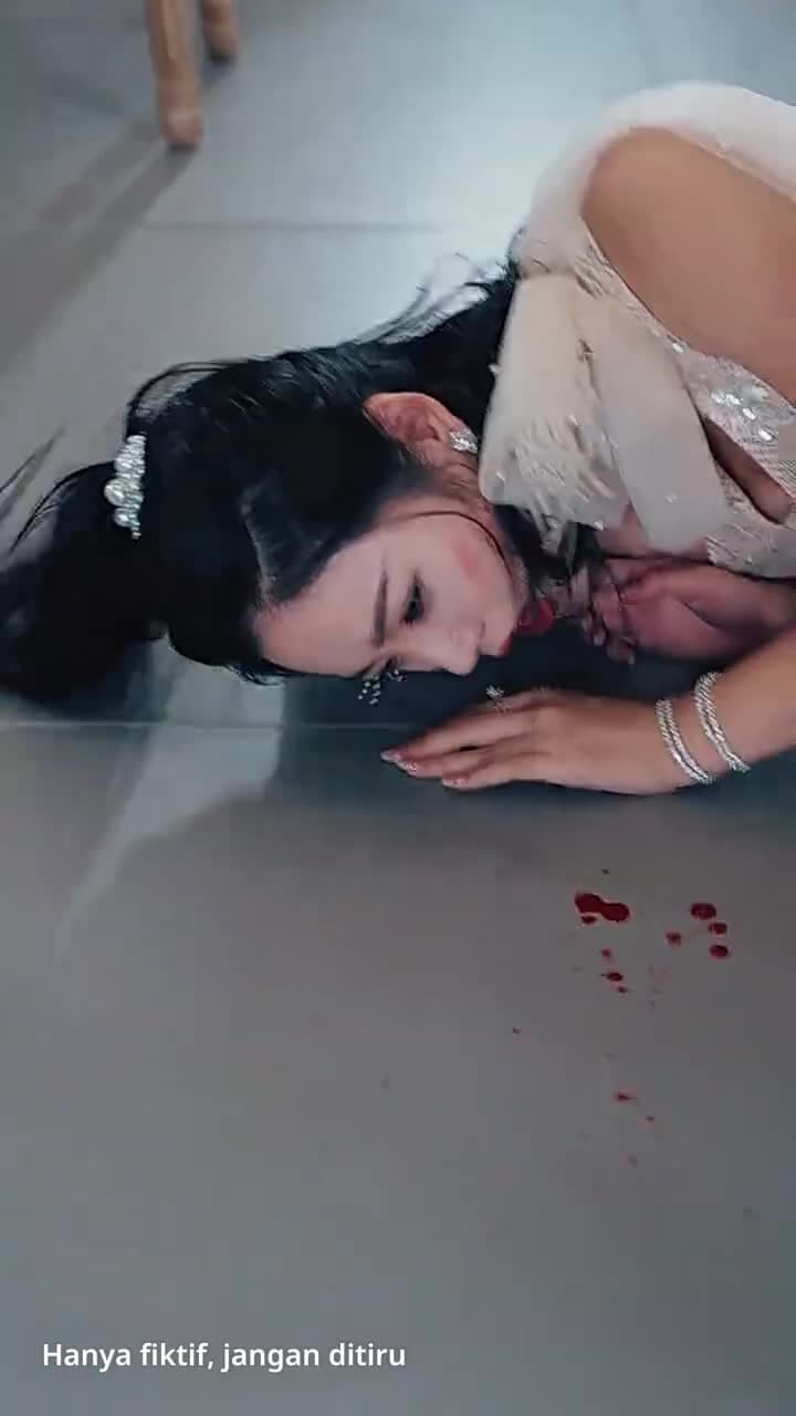 [Dubbing] Putri Kaya Menggemparkan Pesta - Episode 4