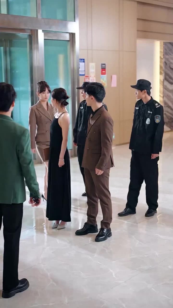 [Lồng tiếng]Chán Làm Cậu Ấm, Chỉ Muốn Làm Nhân Viên - Episode 47