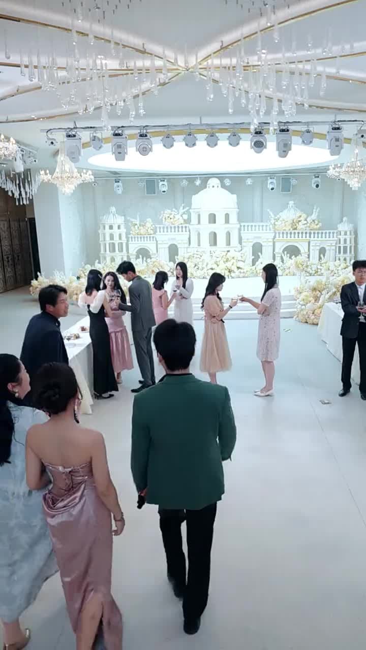 [Lồng tiếng]Chán Làm Cậu Ấm, Chỉ Muốn Làm Nhân Viên - Episode 49