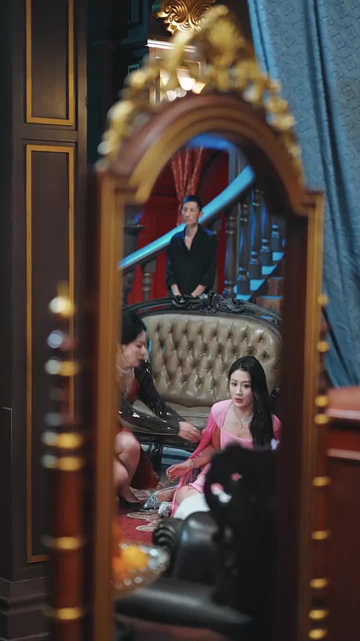 Bí Mật Gia Tộc - Episode 4