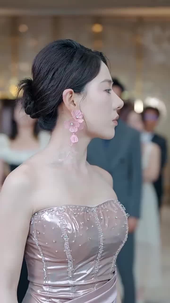 [Lồng tiếng]Chán Làm Cậu Ấm, Chỉ Muốn Làm Nhân Viên - Episode 65
