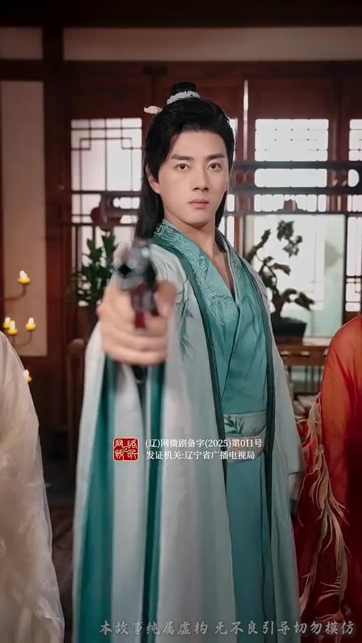 被模擬人生後,絕色女帝纏上我 - Episode 13
