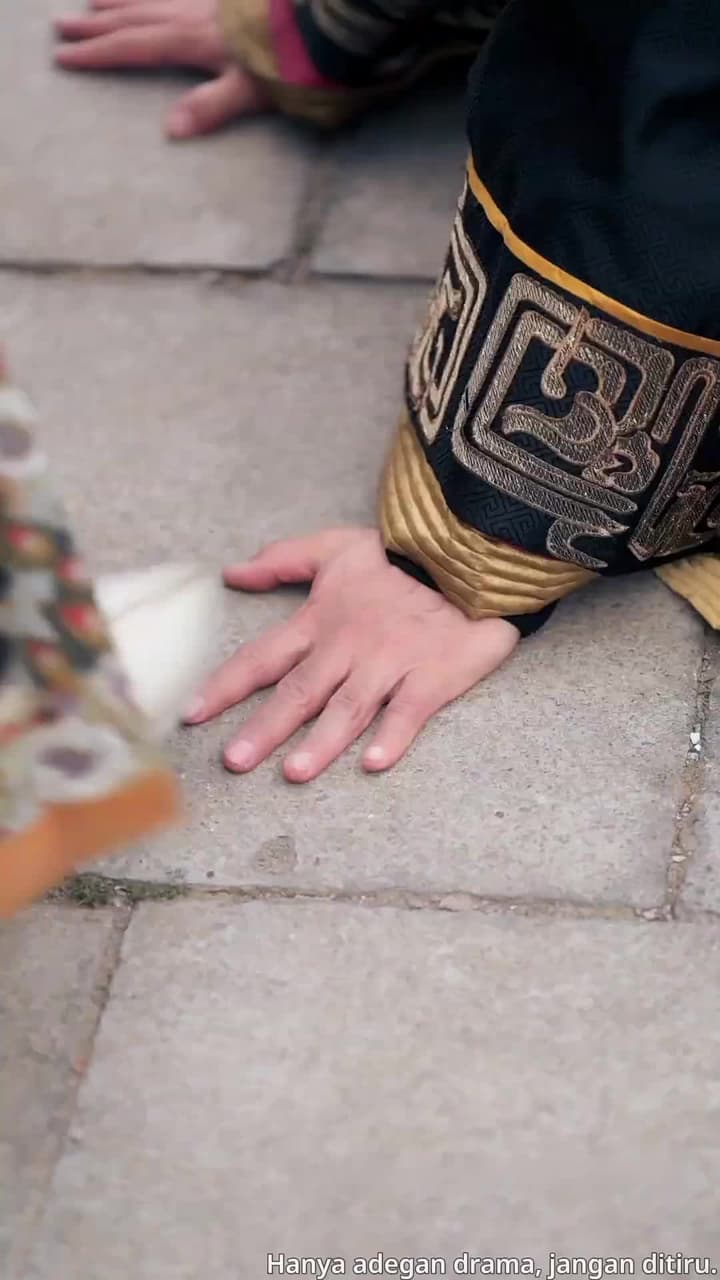 Kaisar, Selamatkan Putra Mahkotamu! - Episode 56