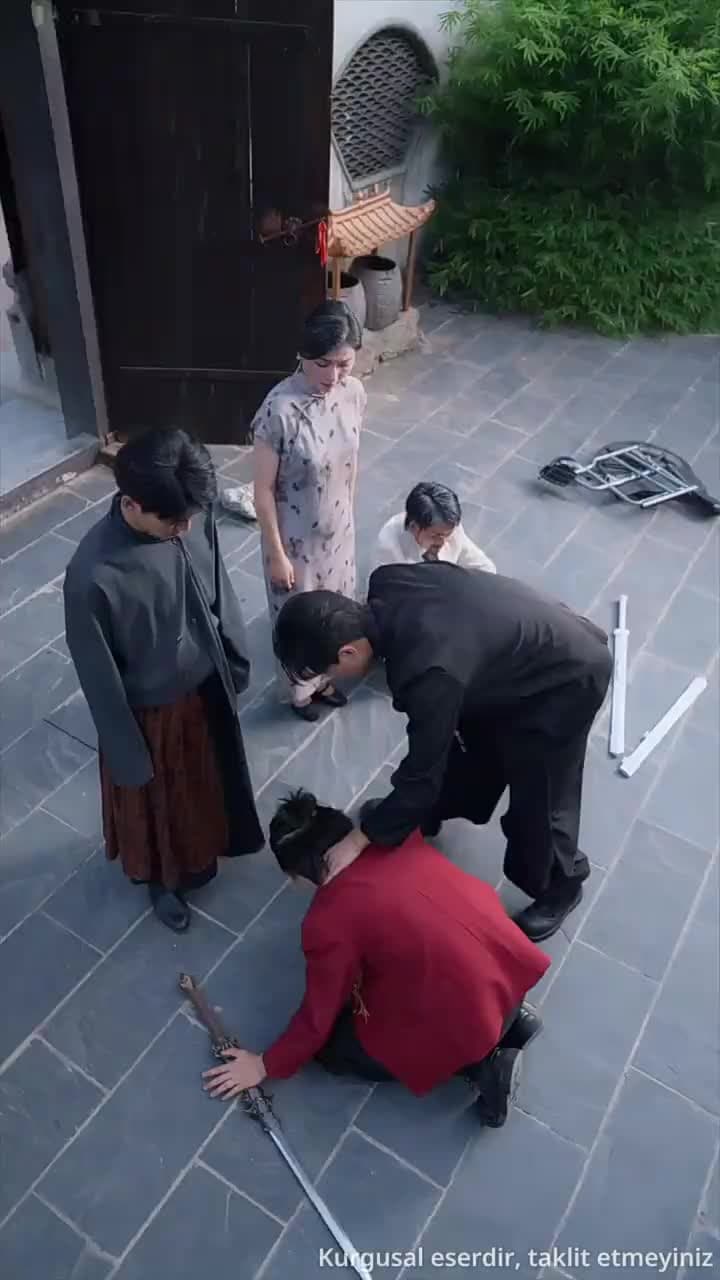 Lanete Karşı Kılıç - Episode 15