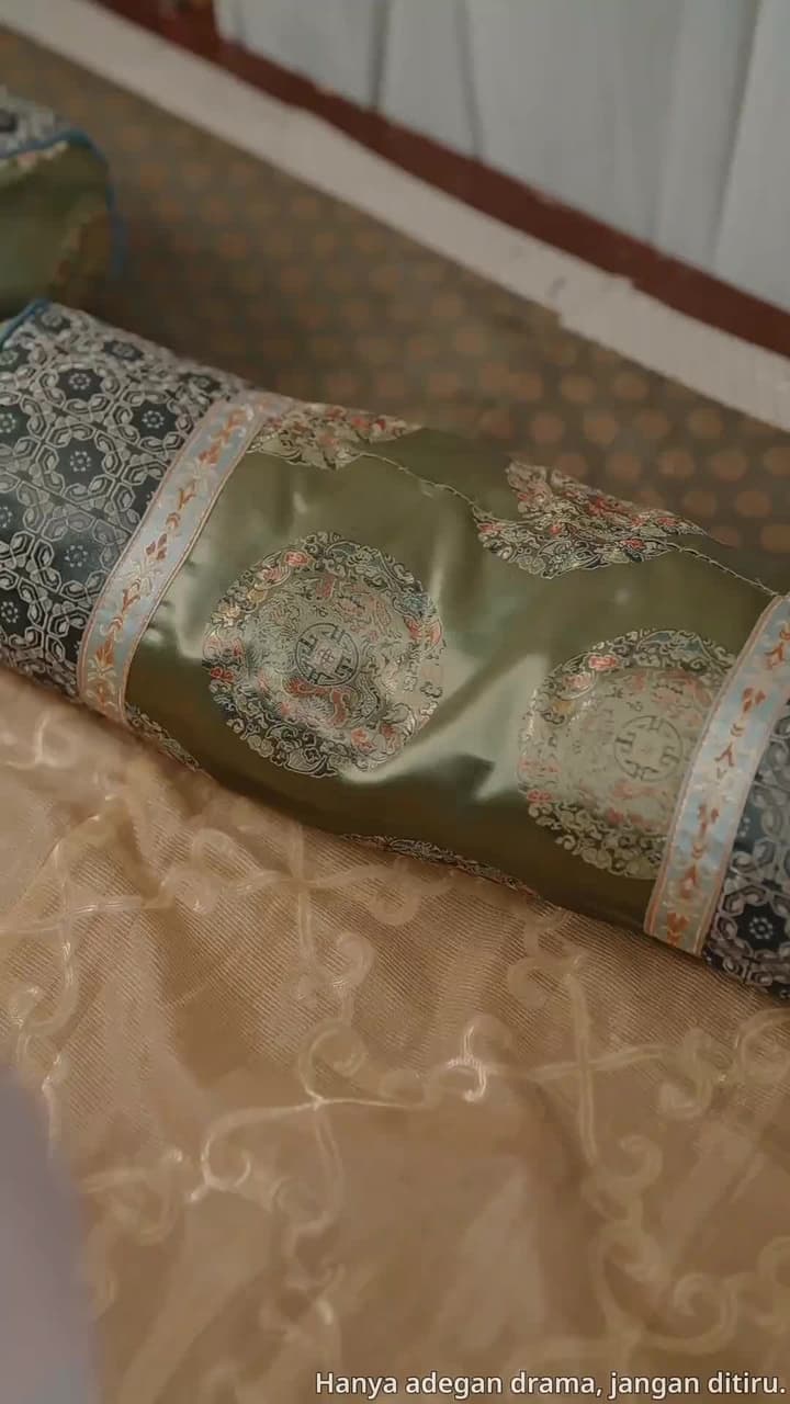 Mantan Suamiku Seorang Kaisar! - Episode 36