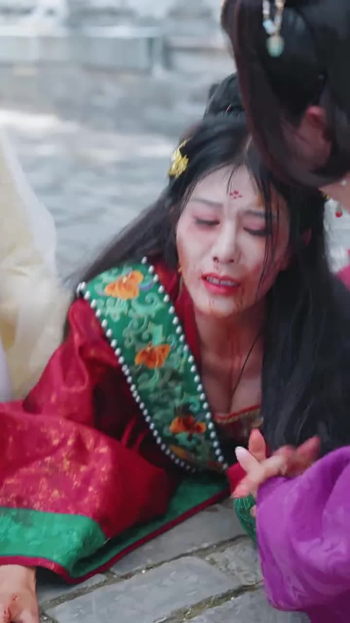 Empress Reborn: My Servant - Episode 33