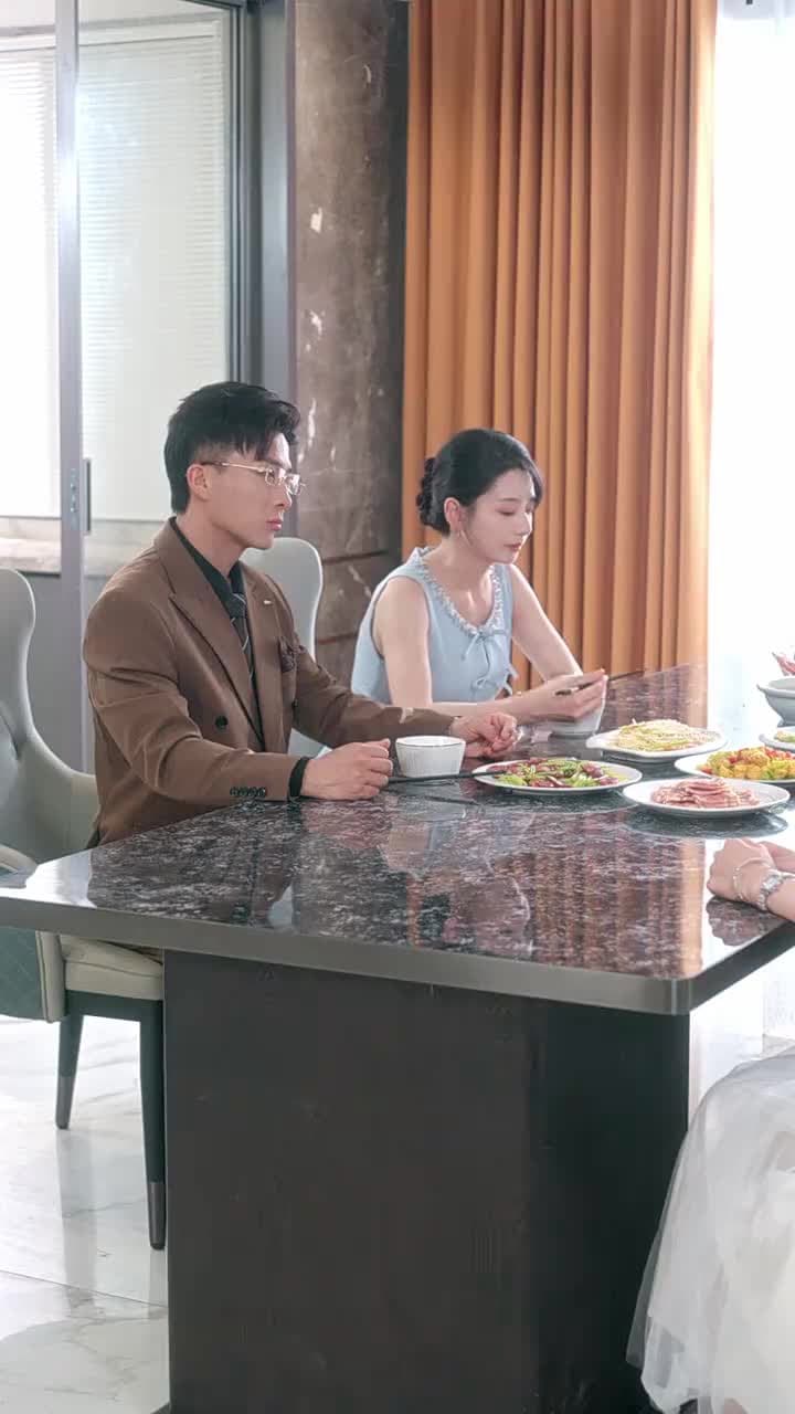 女配修改一個字,全員崩了 - Episode 42