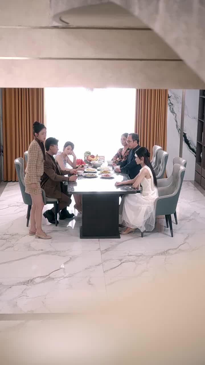 女配修改一個字,全員崩了 - Episode 51