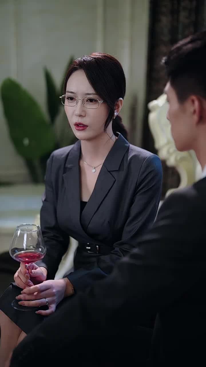 [Dijuluki]Cinta Di Tengah Pengkhianatan - Episode 33