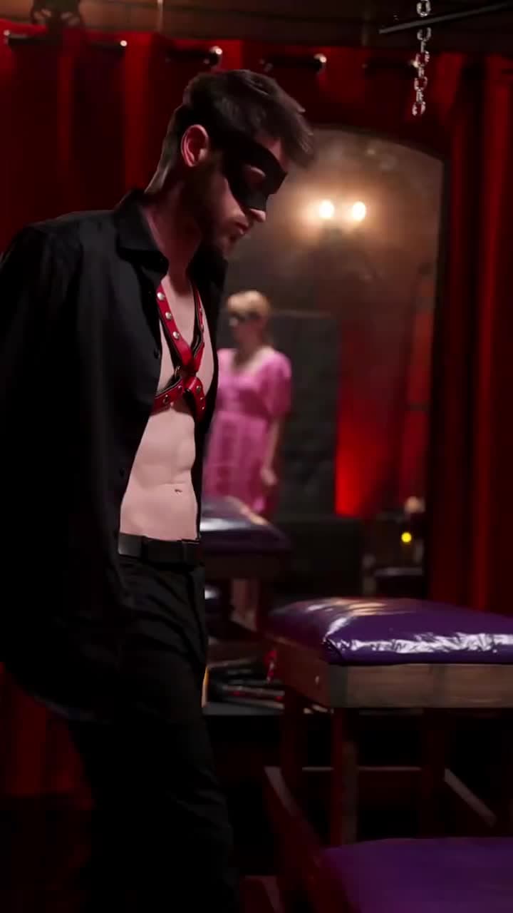 綁住我,我的支配總裁 - Episode 6