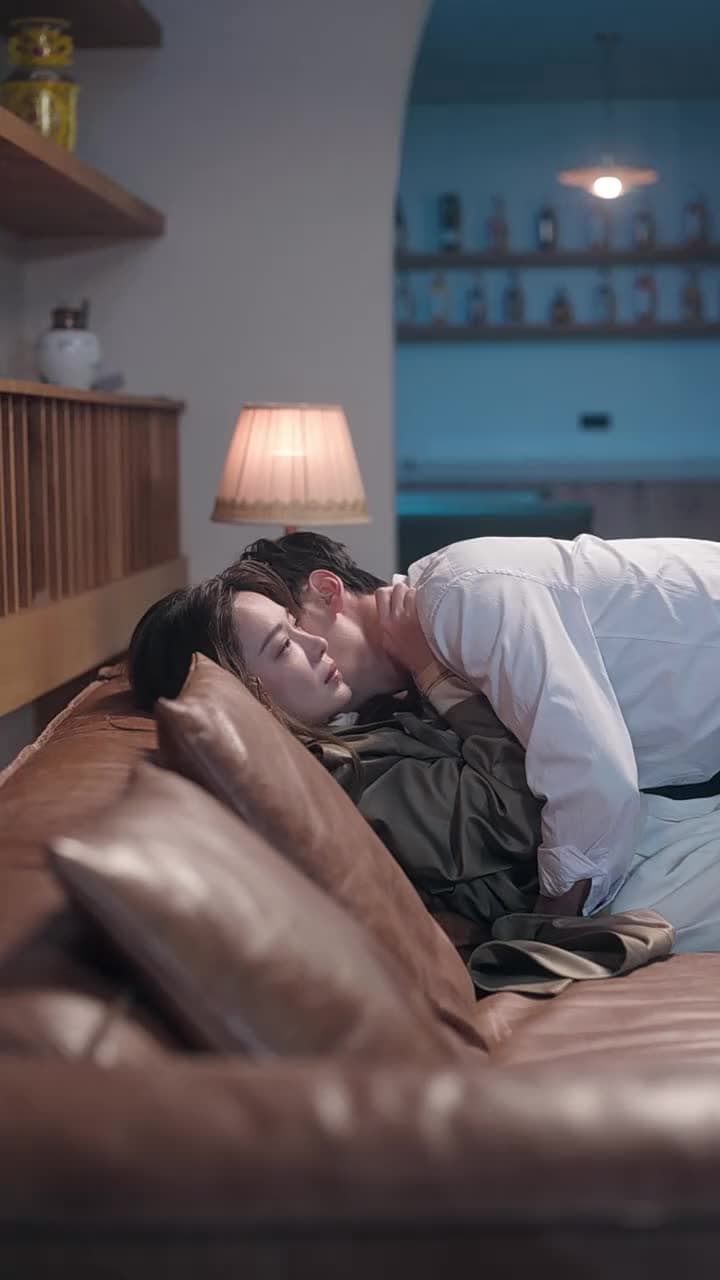 [Lồng tiếng]Năm Mươi Sắc Thái Của Ngày Đêm - Episode 33