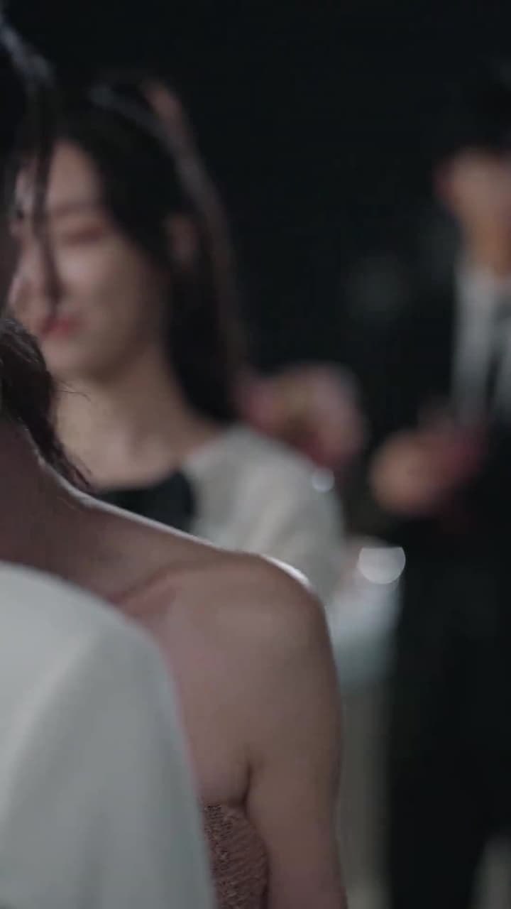 [Dijuluki]Aku Mencintaimu, Istriku - Episode 16