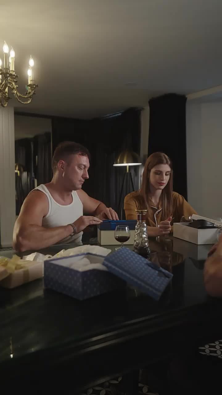 Mon Ex-épouse Méprisée est Milliardaire - Episode 19