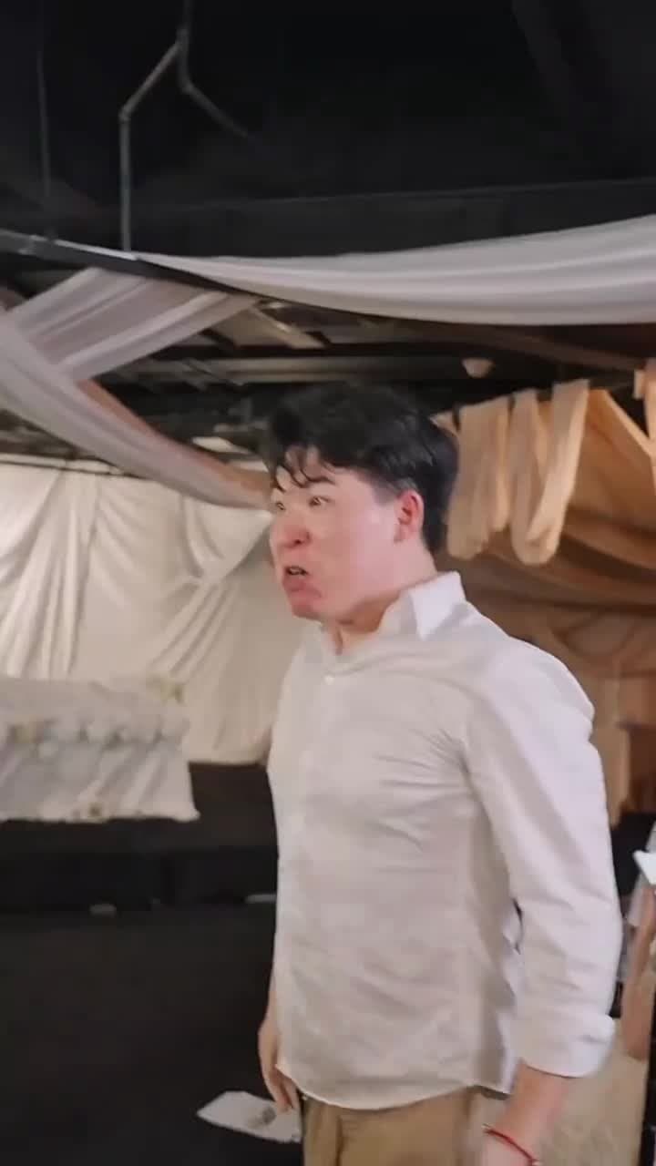 [Dijuluki]Pewaris Uang Tiga Dunia - Episode 13
