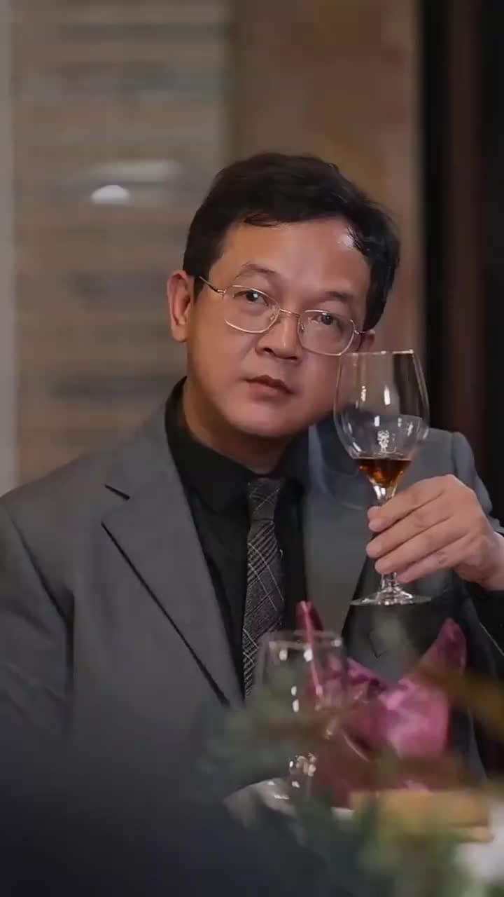 [Dijuluki]Pewaris Uang Tiga Dunia - Episode 40